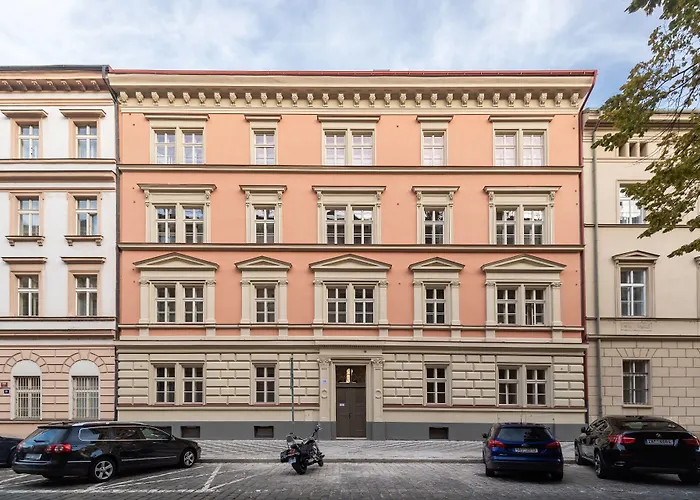 Seven Wishes Boutique Residence By Dwellfort Praag